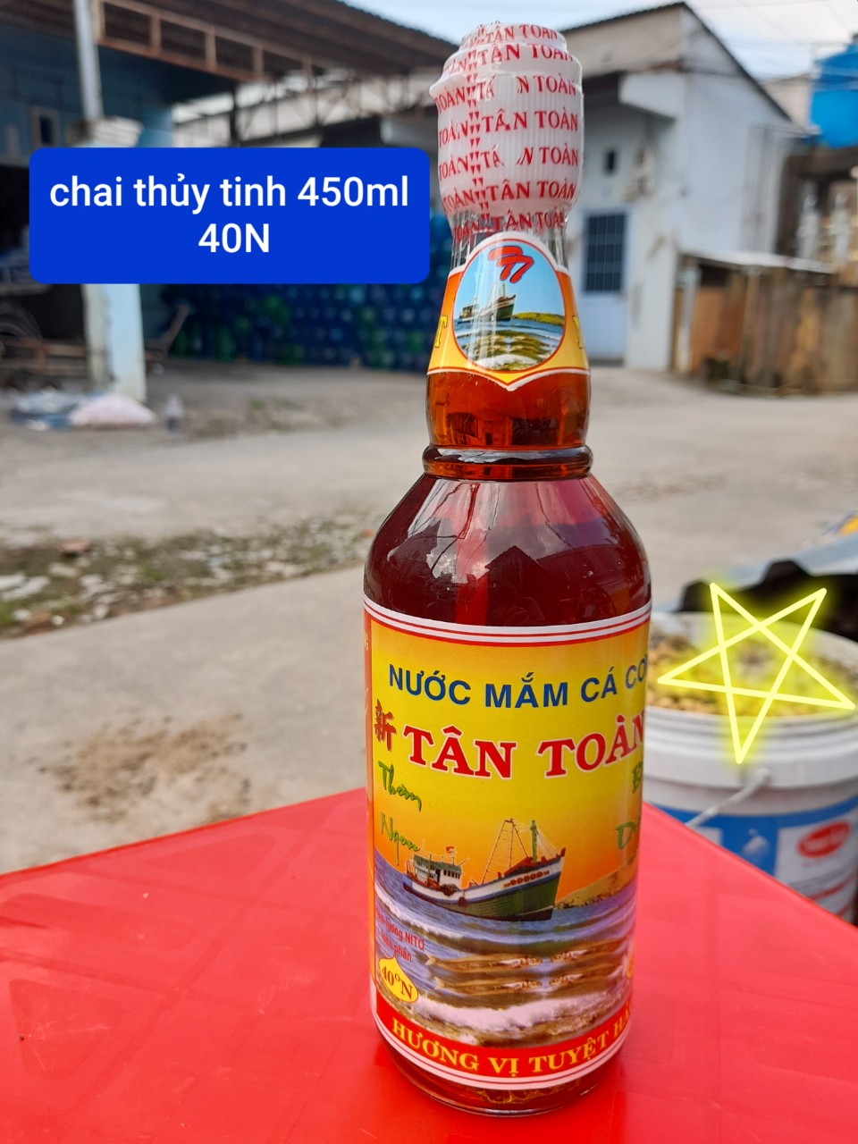 Nước mắm Tân Toàn chai thủy tinh 40° đạm 450ml (giá chưa bao gồm VAT)