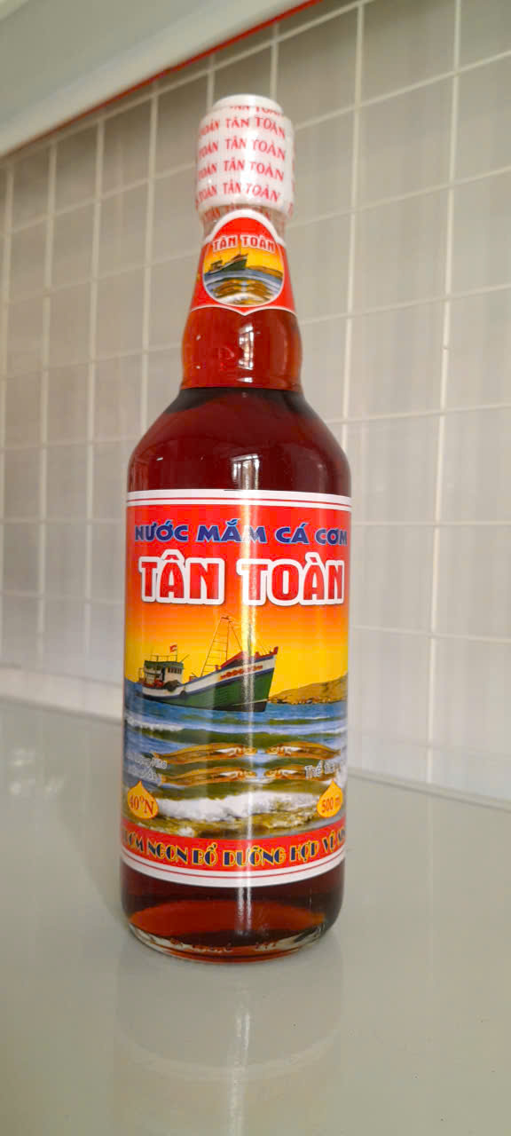 Nước mắm Tân Toàn cốt y 500ml-40N (giá chưa bao gồm VAT)